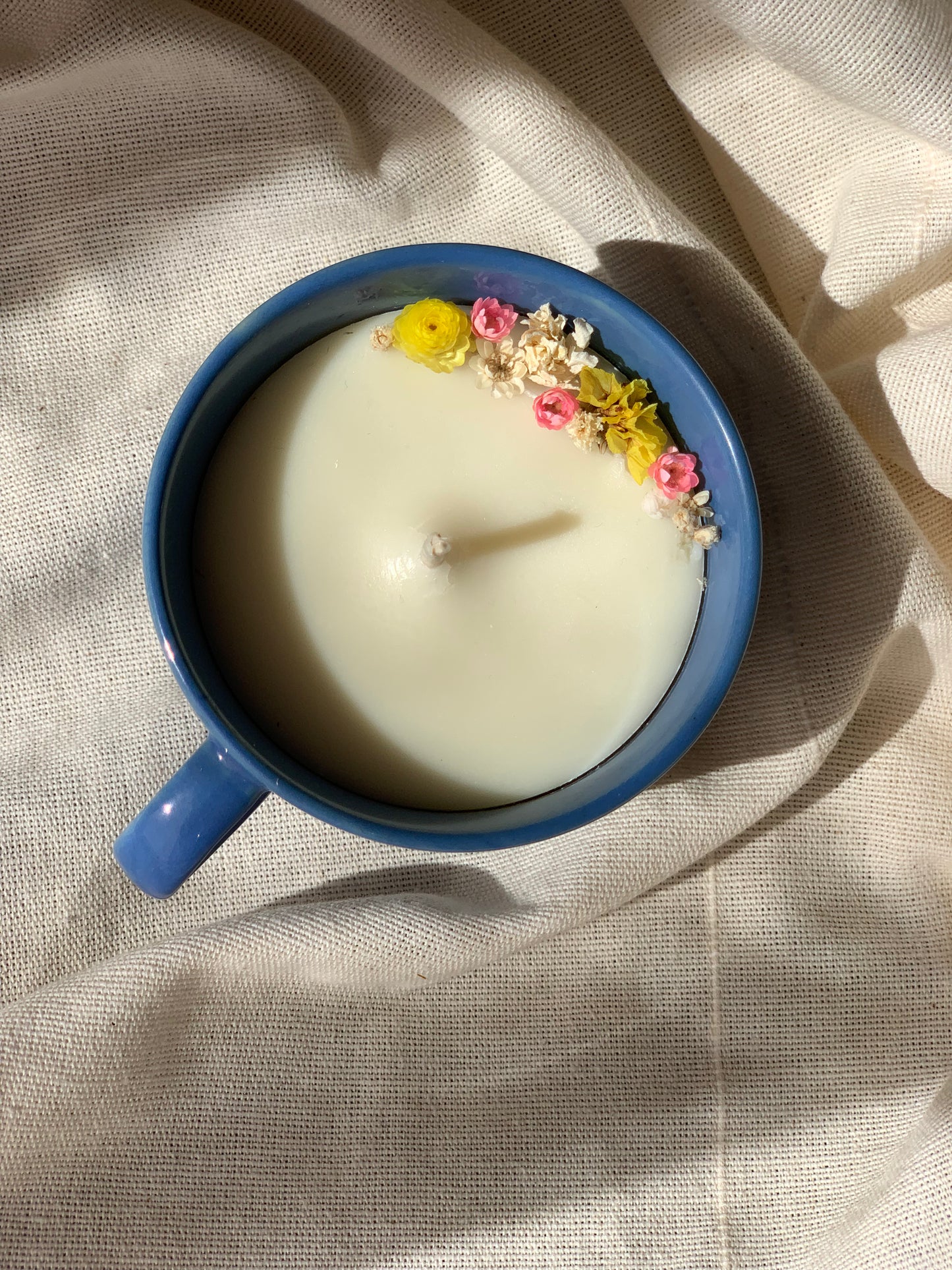 Tasse bleue - Parfum Chèvrefeuille